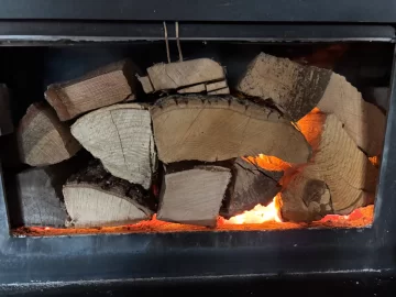 [Hearth.com] What Is In Your Stove Right Now?