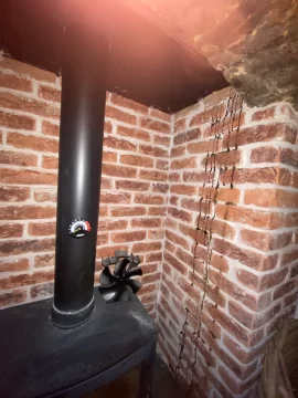 [Hearth.com] Creosote dripping outside of flue - chimney walls not the stove or flue