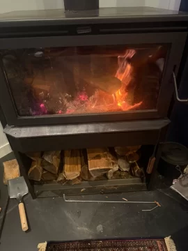 [Hearth.com] What Is In Your Stove Right Now?