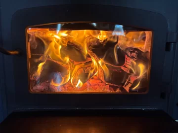 [Hearth.com] What Is In Your Stove Right Now?