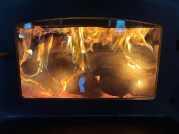 [Hearth.com] What Is In Your Stove Right Now?