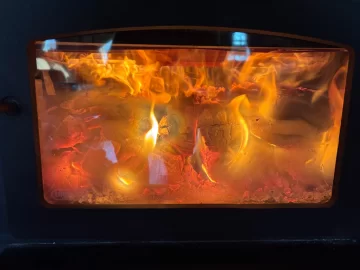 [Hearth.com] What Is In Your Stove Right Now?