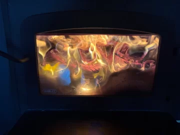 [Hearth.com] What Is In Your Stove Right Now?