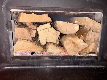 [Hearth.com] What Is In Your Stove Right Now?