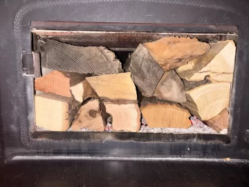 [Hearth.com] What Is In Your Stove Right Now?