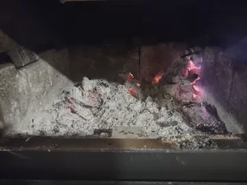 [Hearth.com] What Is In Your Stove Right Now?