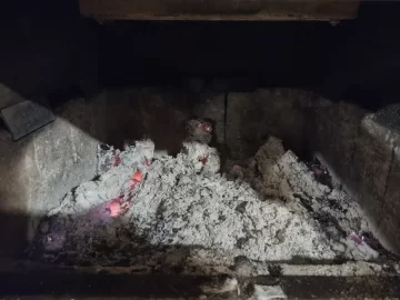 [Hearth.com] What Is In Your Stove Right Now?