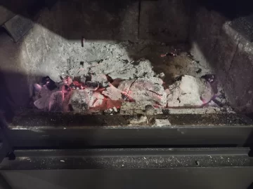 [Hearth.com] What Is In Your Stove Right Now?