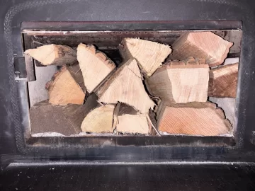 [Hearth.com] What Is In Your Stove Right Now?