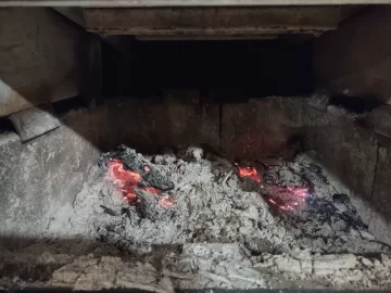 [Hearth.com] What Is In Your Stove Right Now?