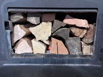 [Hearth.com] What Is In Your Stove Right Now?