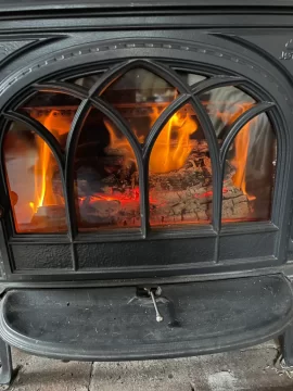 [Hearth.com] What Is In Your Stove Right Now?