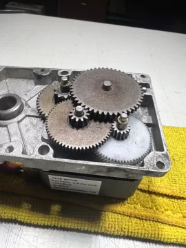 [Hearth.com] Fluctuating burn, high to low, high to low,. . . . .