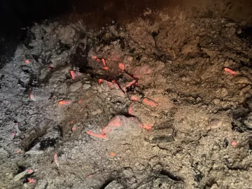 [Hearth.com] What Is In Your Stove Right Now?