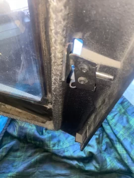 [Hearth.com] Harman XXV TC fire door handle fell off! C-lock washer for the fix?