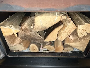 [Hearth.com] What Is In Your Stove Right Now?