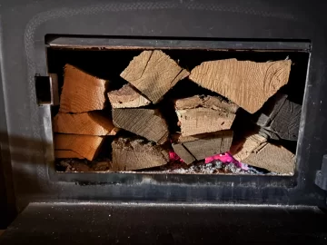 [Hearth.com] What Is In Your Stove Right Now?