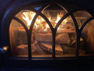 [Hearth.com] What Is In Your Stove Right Now?