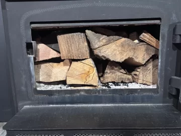 [Hearth.com] What Is In Your Stove Right Now?