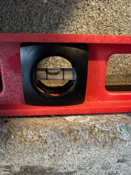 [Hearth.com] Hairline cracks in back of chimney.