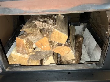 [Hearth.com] What Is In Your Stove Right Now?
