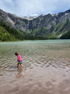 [Hearth.com] Road trip camping with a large family