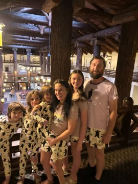 [Hearth.com] Road trip camping with a large family