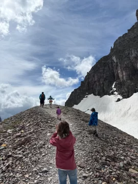 [Hearth.com] Road trip camping with a large family
