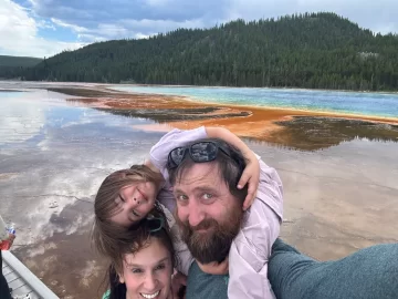[Hearth.com] Road trip camping with a large family