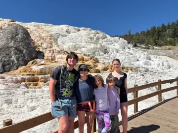 [Hearth.com] Road trip camping with a large family