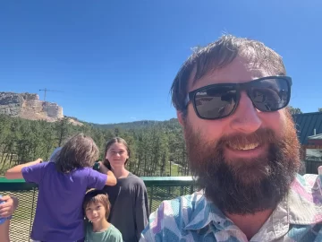 [Hearth.com] Road trip camping with a large family