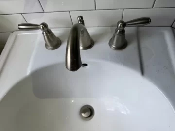 [Hearth.com] Bathroom pedestal sink faucet replacement according to TOH not the plumbers friend. Has anyone done this?