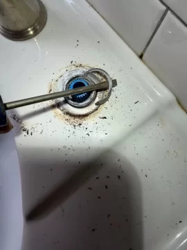 [Hearth.com] Bathroom pedestal sink faucet replacement according to TOH not the plumbers friend. Has anyone done this?
