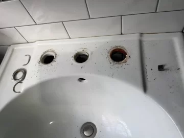 [Hearth.com] Bathroom pedestal sink faucet replacement according to TOH not the plumbers friend. Has anyone done this?