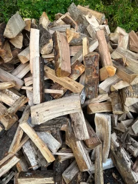 [Hearth.com] What is "seasoned firewood"?