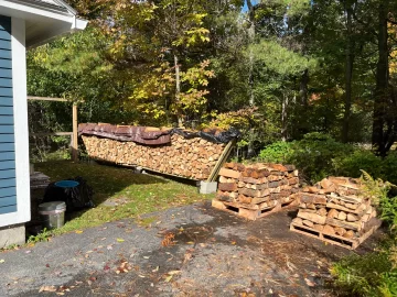 [Hearth.com] What is "seasoned firewood"?
