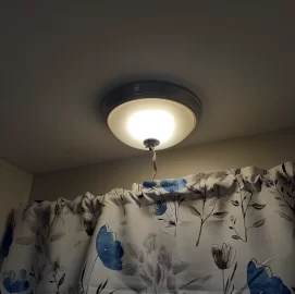 [Hearth.com] Electrical Experts: Ceiling light diag