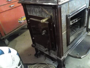 [Hearth.com] Installing a Hearthstone Stove - first ever experience wth a wood stove