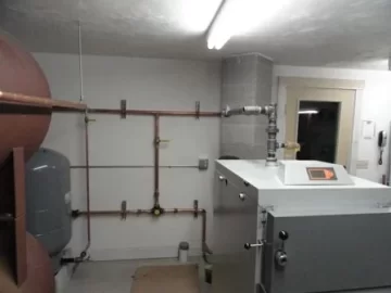 [Hearth.com] Installation underway- VIGAS 40 with storage