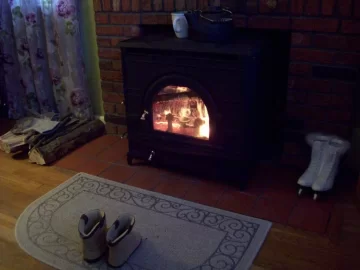 [Hearth.com] Dutchwest Large Cat fireplace installation.  Merry Christmas! Pics.