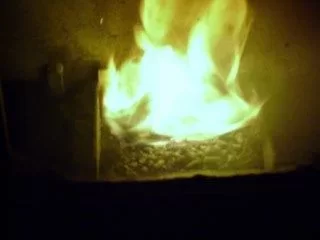 [Hearth.com] Englander Lazy Flame Issue and Unused Pellets