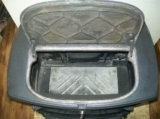 [Hearth.com] Got a New to me stove tonight! Vermont Castings Intrepid II Wood stove!!
