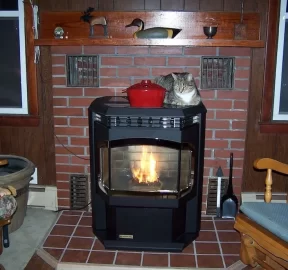 [Hearth.com] 2010 Harman Advance grinding/scraping at mid-level heat