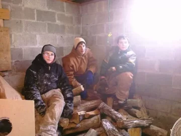 [Hearth.com] Pictures from today's wood cutting