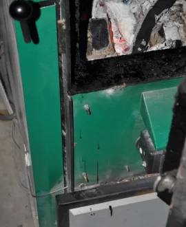 [Hearth.com] Creosote drips on loading door