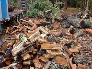 [Hearth.com] Fiskars SS and Red Oak a match made in heaven but with a learning curve OUCH!