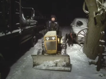 [Hearth.com] How do you teach a woman how to plow snow?
