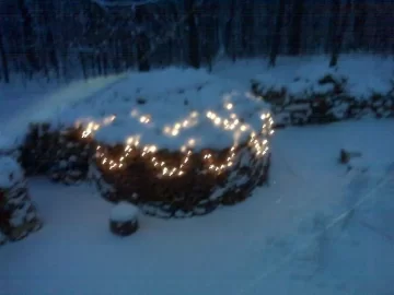 [Hearth.com] Holz Hausen in the snow