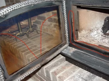 [Hearth.com] I'm wondering if I have a tight seal around door