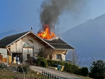 [Hearth.com] Never a good day to have a chimney fire